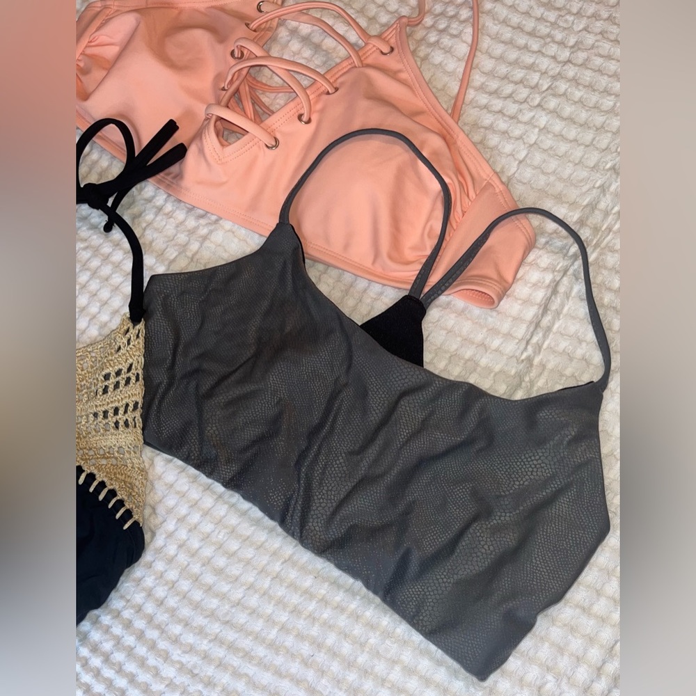 3 bikini tops, Size Large - Picture 3 of 7